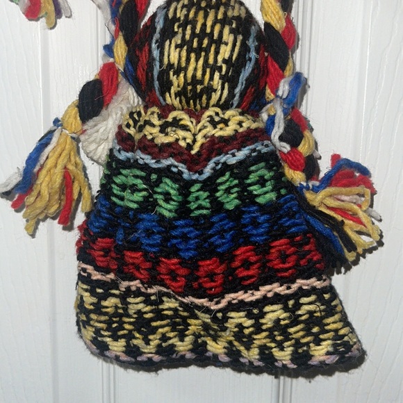 Vintage Mexican Yarn Folk Art - Picture 4 of 13